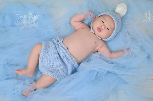 灌云摸孕妇肚子沾喜气
